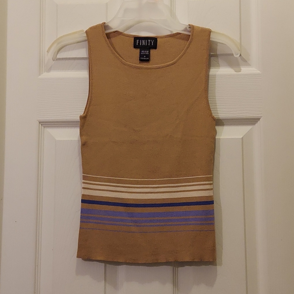 Finity Top - Picture 4 of 4